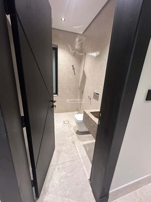 شقة ب 5 غرف ضاحية الملك فهد، الدمام