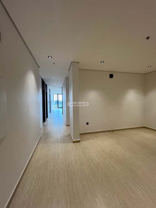 Apartment with 3 bedrooms الخور، الخبر