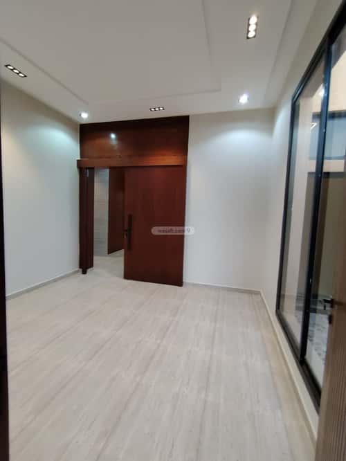 Villa 268 SQM with 1 Apartment Facing South Twaeeq, West Riyadh, Riyadh