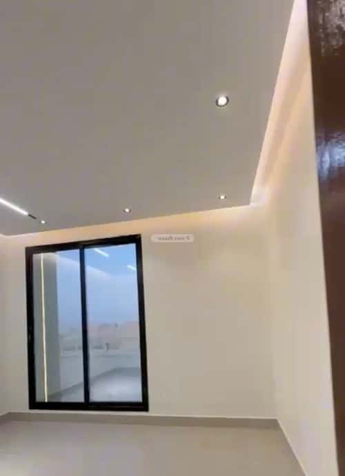 فيلا 245.19 متر مربع شرقية على شارع 15م عكاظ، جنوب الرياض، الرياض