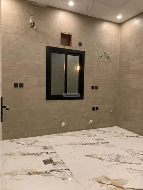 Villa 200 SQM Facing North on 15m Width Street Al Swaryee, North Jeddah, Jeddah