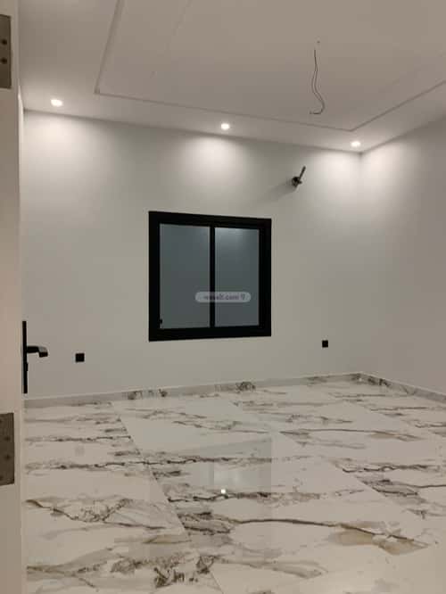 فيلا 200 متر مربع شمالية على شارع 15م الصواري، شمال جدة، جدة