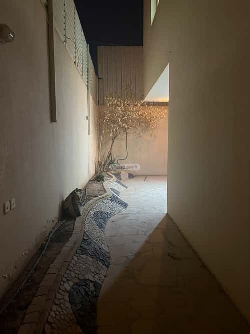 Villa 312 SQM Facing East on 15m Width Street As-Sahafa, North Riyadh, Riyadh