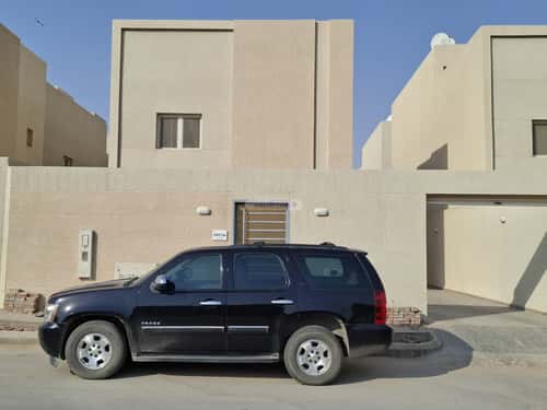 Villa 300 SQM Facing North on 20m Width Street Al-Janadriyah, East Riyadh, Riyadh
