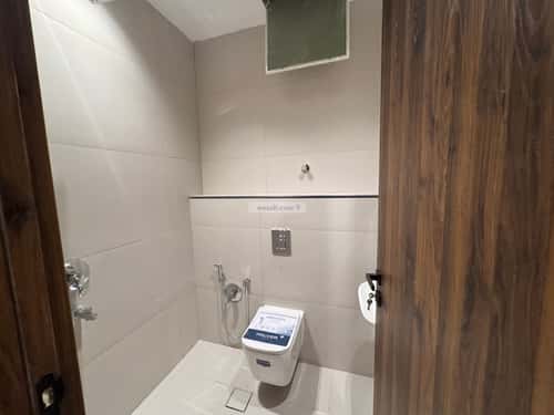 Villa 250.1 SQM Facing West on 15m Width Street Al-Janadriyah, East Riyadh, Riyadh
