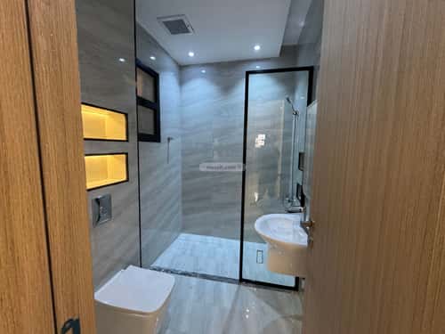 Apartment with 3 Bedrooms Al-Muanisiyah, East Riyadh, Riyadh