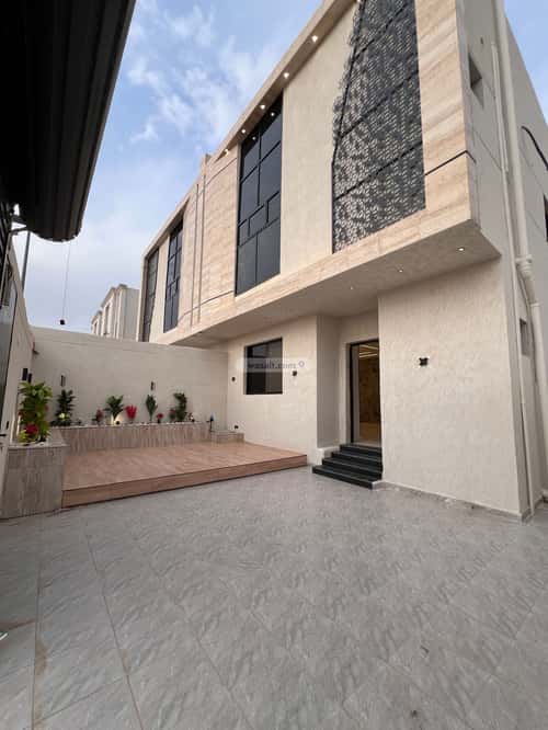 فيلا 341.84 متر مربع جنوبية على شارع 15م الرحبة، الطائف