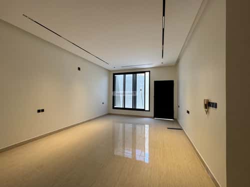 فيلا 310 متر مربع شمالية غربية على شارع 12م المعيزيلة، شرق الرياض، الرياض