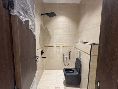 فيلا 310 متر مربع شمالية غربية على شارع 12م المعيزيلة، شرق الرياض، الرياض