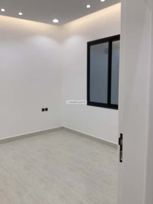 شقة ب 6 غرف المعلاة، أحد رفيدة