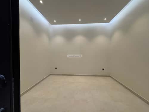 Villa 371.9 SQM Facing North West on 20m Width Street Al-Muanisiyah, East Riyadh, Riyadh