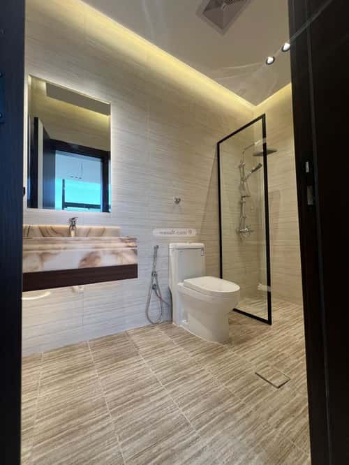 شقة 4 غرف في الروضة