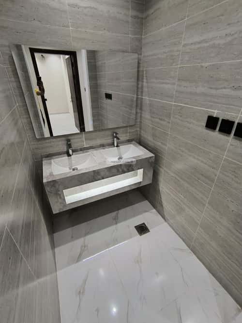 Villa 310 SQM Facing East on 32m Width Street Al-Wafaa, East Jeddah, Jeddah