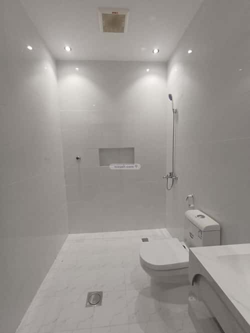 Villa 900 SQM Facing North on 20m Width Street Al-Wafaa, East Jeddah, Jeddah