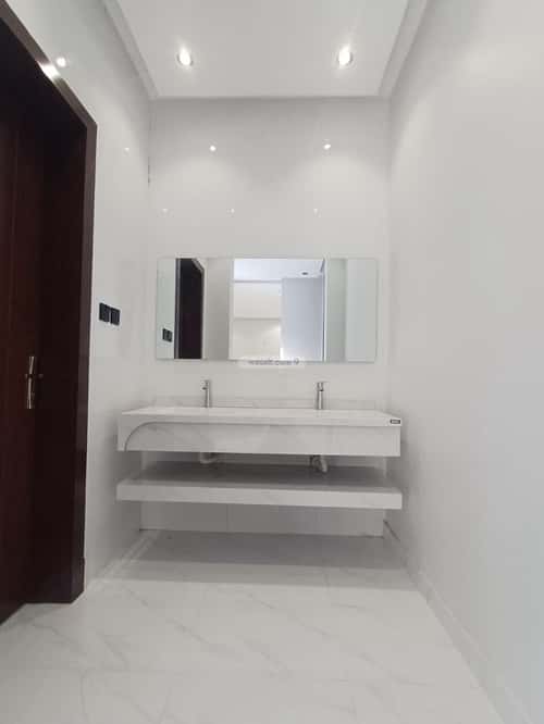 Villa 900 SQM Facing North on 20m Width Street Al-Wafaa, East Jeddah, Jeddah