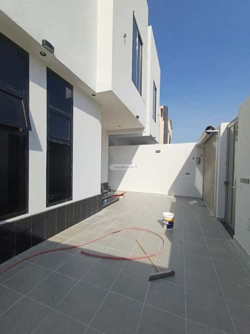 Villa 310 SQM Facing North East on 15m Width Street Al-Wafaa, East Jeddah, Jeddah