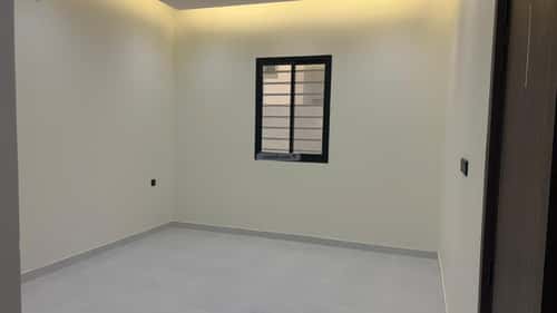 Floor 503.5 SQM with 5 Bedrooms Al-Qafilah, Khamis Mushait