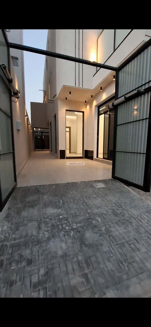 Apartment with 4 Bedrooms Al Bayan, East Riyadh, Riyadh
