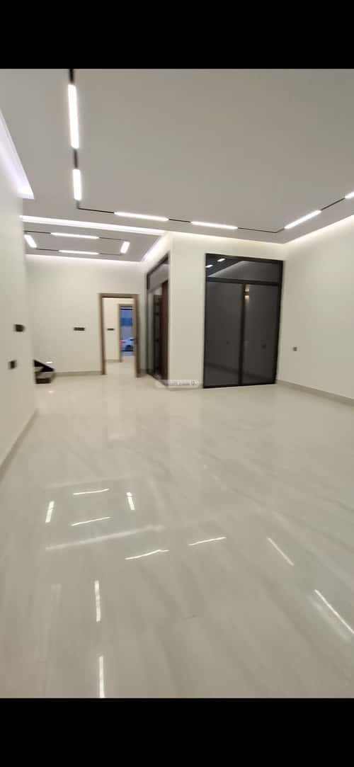 Apartment with 4 Bedrooms Al Bayan, East Riyadh, Riyadh