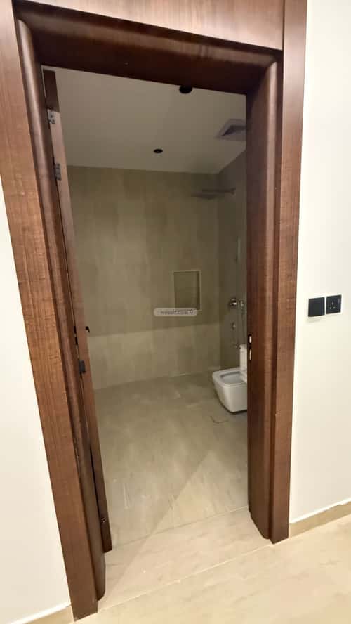 Apartment with 6 Bedrooms Al Salam, Aldammam