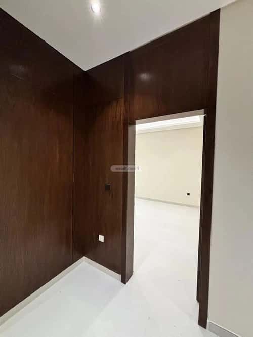 شقة 5 غرف في النهضة