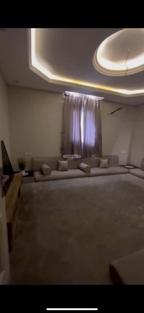 فيلا 540 متر مربع شمالية على شارع 18م العرفاء الغربية، الطائف