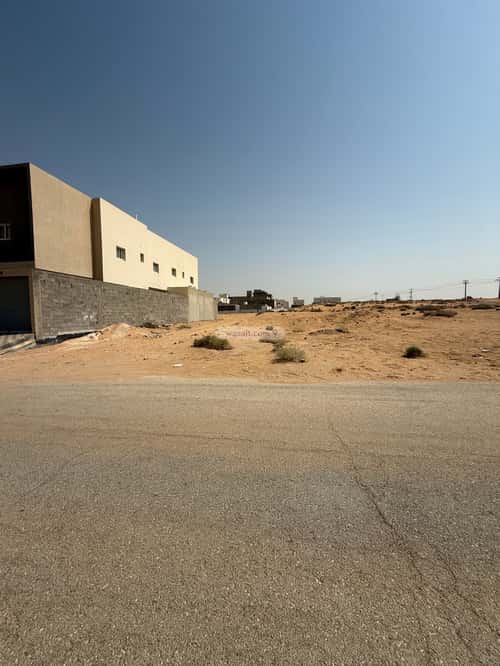 Land 499.5 SQM Facing West on 15m Width Street Al-Shafa, Bariduh