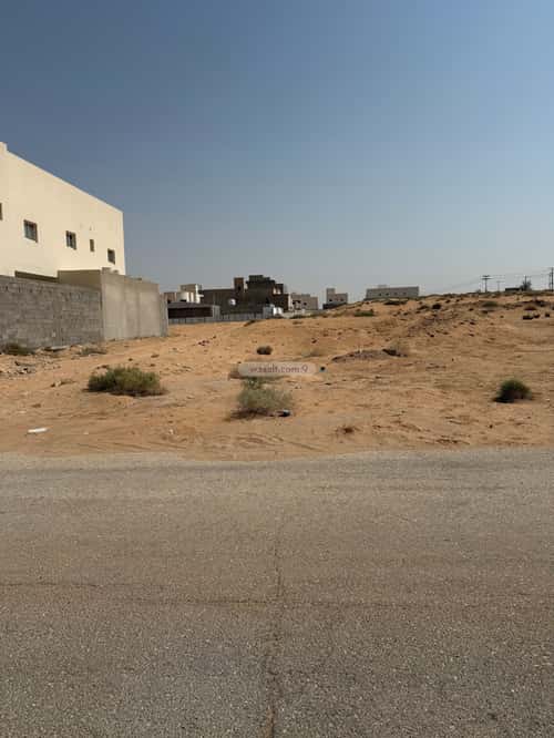 Land 499.5 SQM Facing West on 15m Width Street Al-Shafa, Bariduh