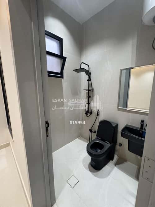Floor 189.25 SQM with 5 Bedrooms Al- Nadwah, East Riyadh, Riyadh