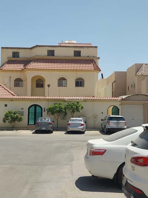 Villa 500 SQM Facing North on 15m Width Street Ishbiliyah, East Riyadh, Riyadh