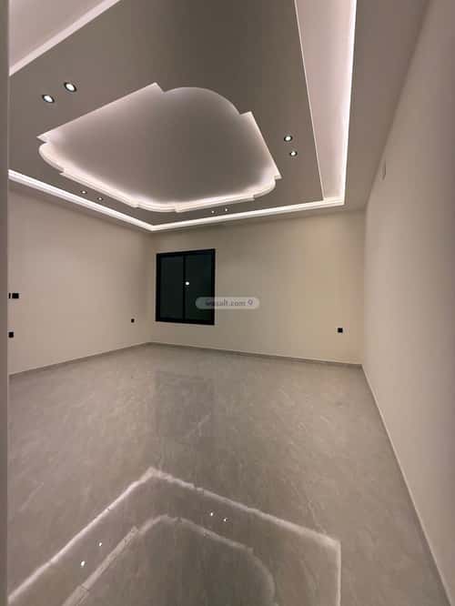 Floor with 5 Bedrooms Bader, South Riyadh, Riyadh