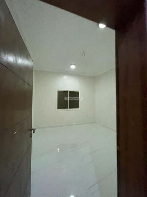Apartment with 5 Bedrooms Tohamah, Aldammam