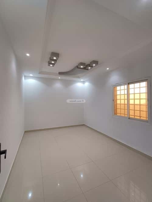 Apartment with 4 Bedrooms Al-Hazm, West Riyadh, Riyadh