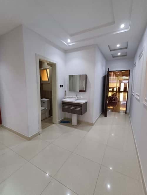 Apartment with 4 Bedrooms Al-Hazm, West Riyadh, Riyadh