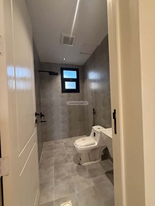 شقة ب 8 غرف طويق، غرب الرياض، الرياض