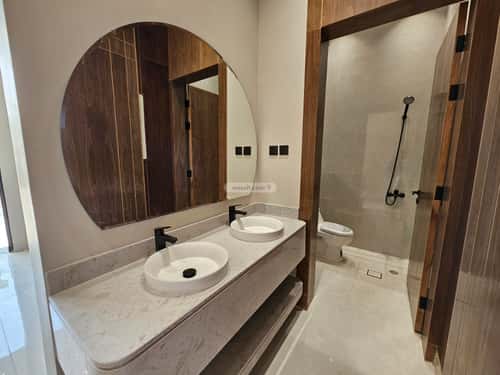 Floor with 5 Bedrooms Al-Qadisiyah, East Riyadh, Riyadh