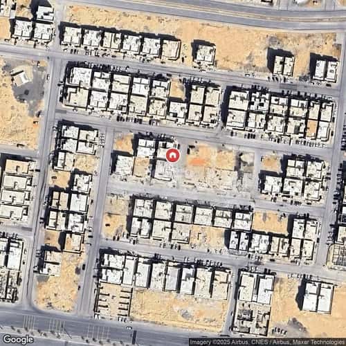 فيلا 200 متر مربع شرقية على شارع 20م ظهرة لبن، غرب الرياض، الرياض