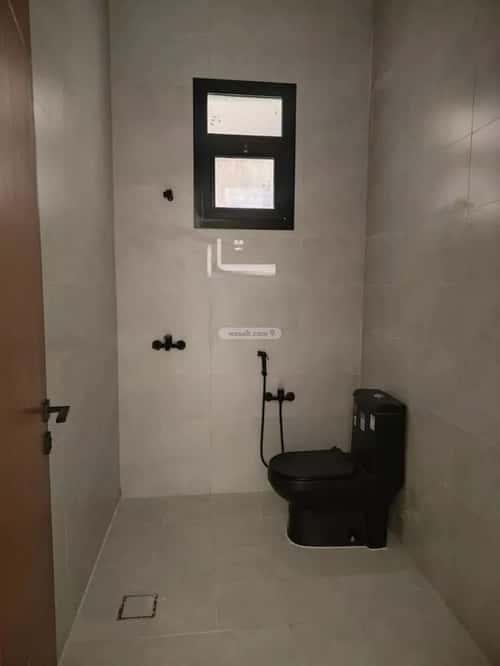 شقة 6 غرف في الرمال