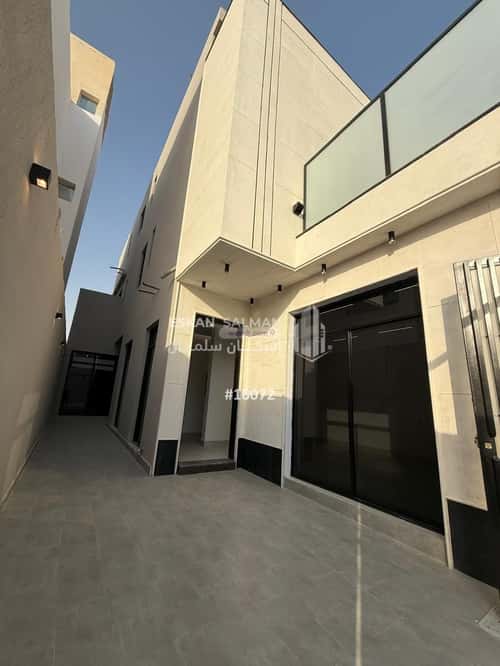 7 bedroom apartment in Al Bayan