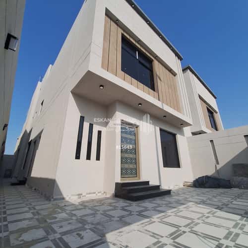 7 bedroom villa in Dahiat King Fahd