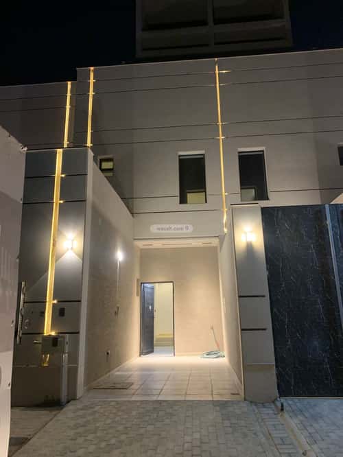 Floor 134 SQM with 4 Bedrooms Ar-Rimal, East Riyadh, Riyadh