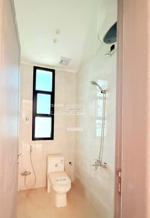 6 bedroom apartment in Dahiat King Fahd