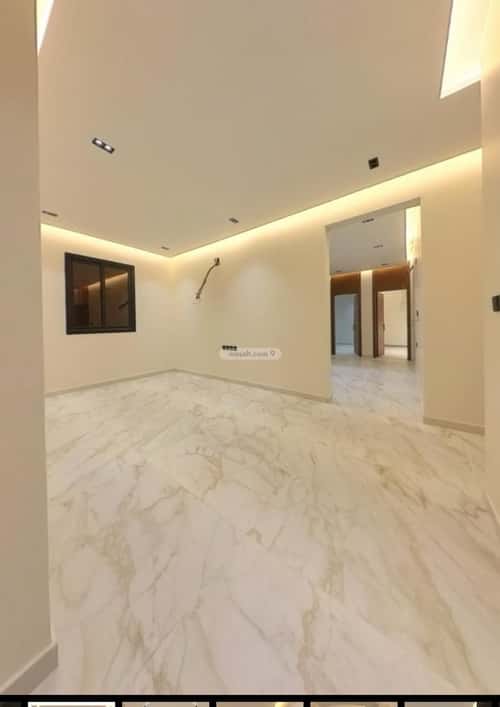 Building 497 SQM Facing West with 3 Floors Ad-Dobbat, Central Riyadh, Riyadh