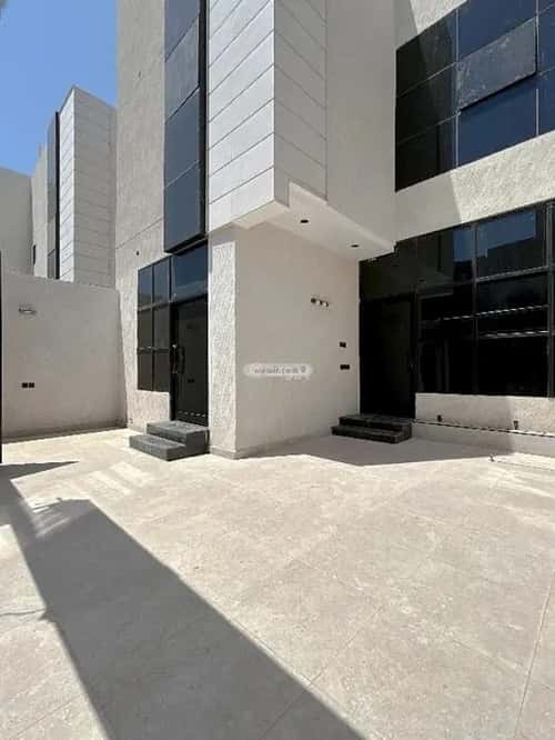 6 bedroom villa in Al Gharra