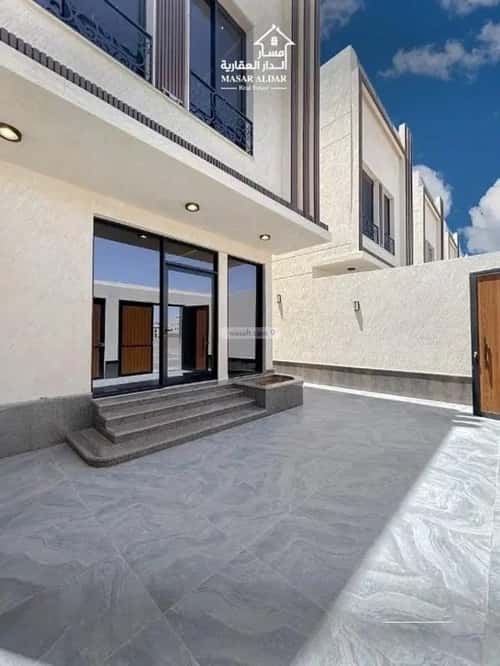 Villa 320 SQM facing South on 14m width street الروابي، المدينة المنورة