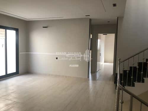 Villa 380 SQM facing North on 12m width street ريحه، الطائف