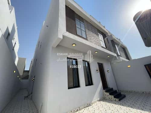 Villa 300 SQM Facing South on 15m Width Street Al Rahmanyah, East Jeddah, Jeddah