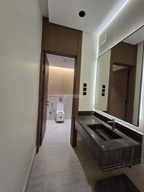 شقة ب 5 غرف العقيق، أبها