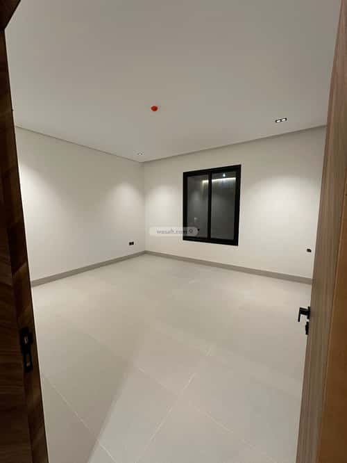 Apartment with 6 Bedrooms Dahrat Laban, West Riyadh, Riyadh