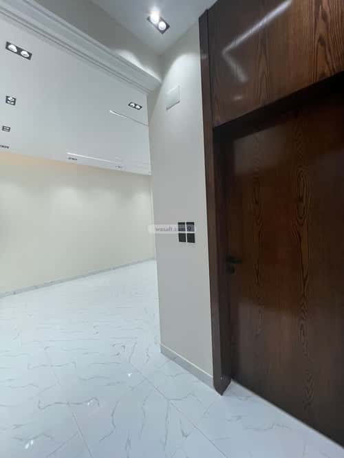 شقة ب 6 غرف اليرموك، خميس مشيط